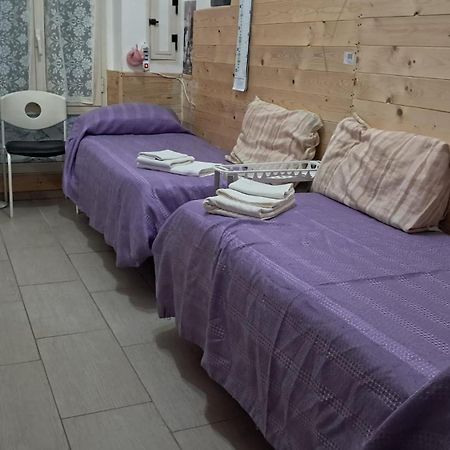 Dimoramadonnella Apartment Bari Bagian luar foto