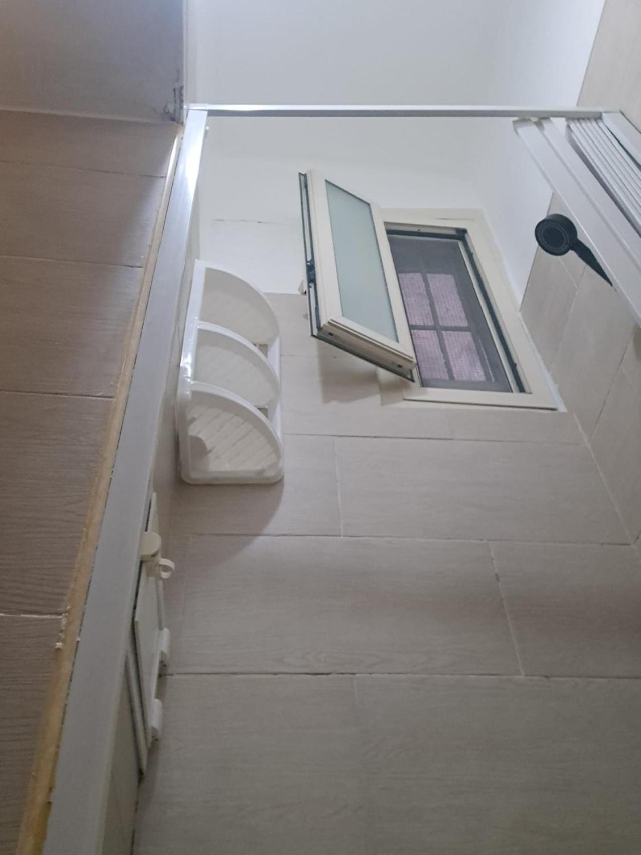 Dimoramadonnella Apartment Bari Bagian luar foto