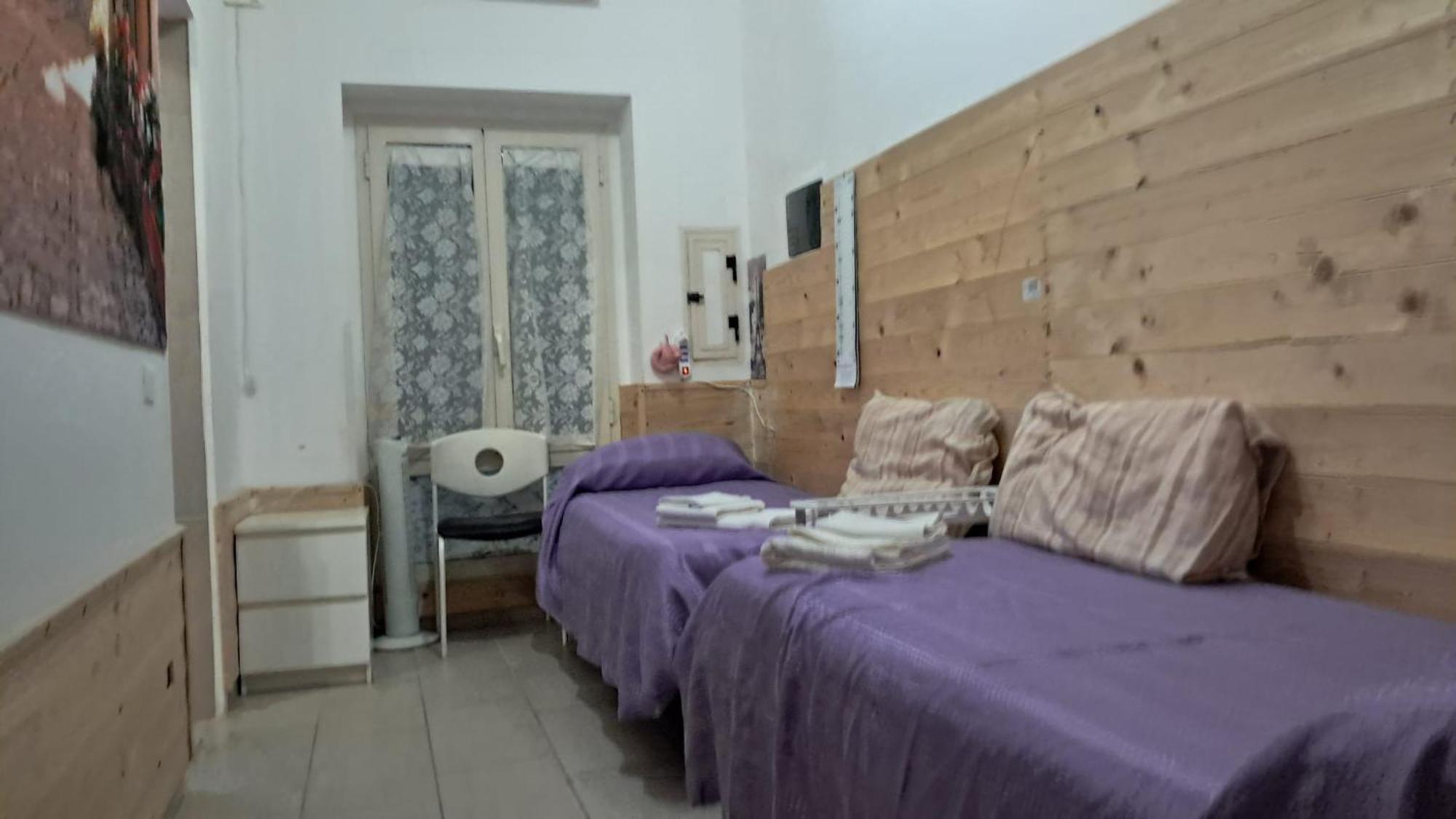 Dimoramadonnella Apartment Bari Bagian luar foto