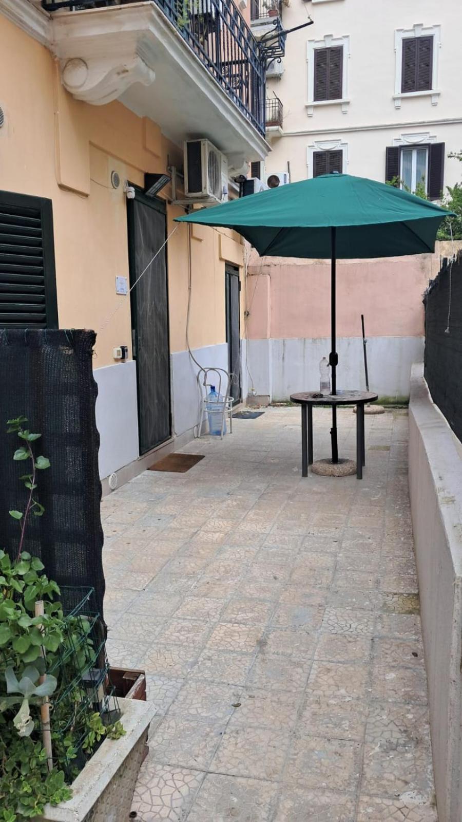 Dimoramadonnella Apartment Bari Bagian luar foto