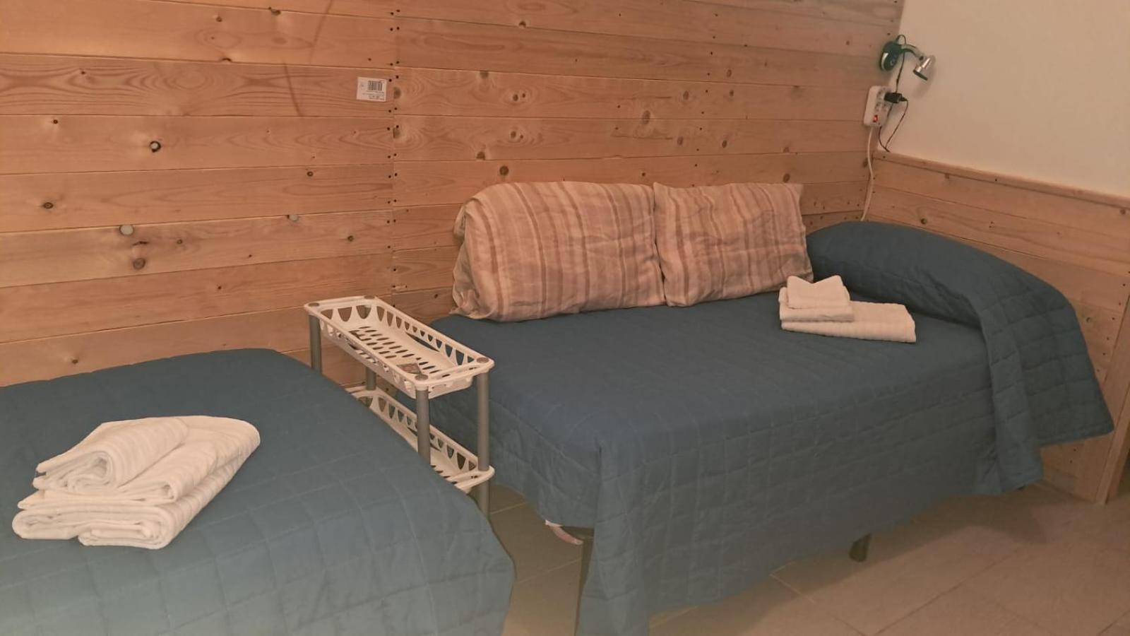 Dimoramadonnella Apartment Bari Bagian luar foto